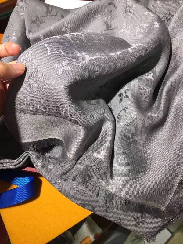 Louis Vuitton Scarf LVC00600 Louis Vuitton Scarf LVC00600